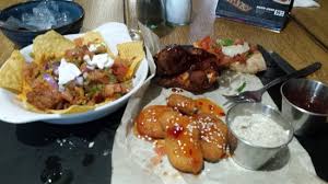 Zilnic poți comanda și meniul zilei. Pizza Hut Bucharest Blvd Timisoara Nr 26 Drumul Taberei Restaurant Reviews Phone Number Tripadvisor