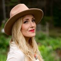 Allyson Pelchat's Instagram, Twitter & Facebook