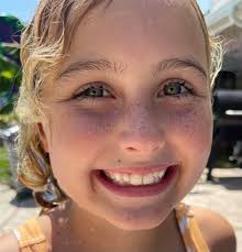 🌼 This is 9!! 🌼 Earlier this week (May 24th) we celebrated Audrey's 9th  birthday. We started her birthday off with frozen yogurt with her  classmates, then her and I headed off