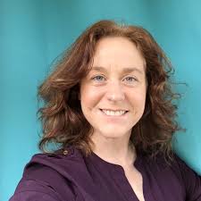 Christina Ferrell's Instagram, Twitter & Facebook