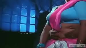 mallu aunty bang bang in dance - XNXX.COM