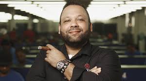 Cigar Aficionado interviews Abe Flores