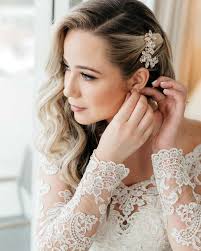 3 gather all of your hair. Classic Wedding Hairstyles 30 Timeless Ideas Wedding Forward