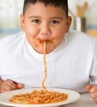 Több az elhízott gyerek a szegény családokban