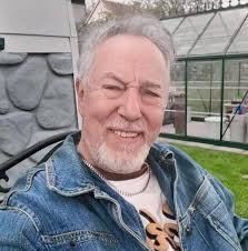 Mark Carney is taking $750 million from borders & police to target  law-abiding hunters, farmers & sport shooters. Provinces don't want it.  Police won't enforce it. Sign here to stop the gun