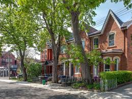 Trinity bellwoods is definitely one of the hippest neighbourhoods in toronto. The 1 16 Million Trinity Bellwoods Semi That Sold Under Asking
