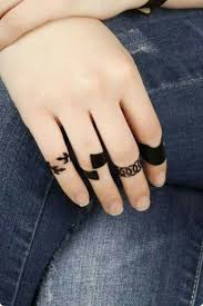 Pin De Olcay Mecek Em Yuzukler Rings Aneis Pretos Acessorios Da Joia Acessorios Femininos