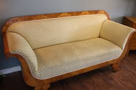 Antique biedermeier restored sofa made of mahogany. Antikes Sofa Biedermeier Dreisitzer Esche