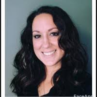 Laura Wessel's Instagram, Twitter & Facebook