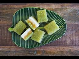 700 gm ubi kayu (parut dan timbang). Kuih Talam Ubi Kayu Sago Youtube