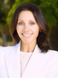 Amber Corcoran's Instagram, Twitter & Facebook