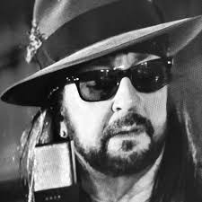 Hey Halloween and horror fans I'm Premotion of "Well Made Premotions" for  Michael Tegagnon fan film Halloween Evil Lives