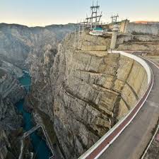 The Largest Dams In The World By Abby Keats Hydroelectric Dam Dam Travel Around The World
