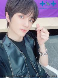 200821 Tomorrow X Together The Dream Chapter Eternity Fan Sign Event Selfie Extravaganza In 2020 Asian Celebrities Signs Event Txt