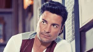 Temas interpretados por frank sinatra y elvis presley.video no lucrativo, disfrútenlo. Feliz Cumpleanos Chayanne Te Dejamos Con Sus Canciones Mas Populares