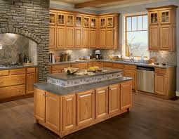 Ideas For Inspiration Shenandoah Cabinetry Wood Floor Kitchen Honey Oak Cabinets Light Oak Cabinets