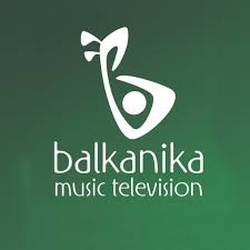 Video që kemi në teksteshqip, është më cilësore se ajo e dërguar. Balkanika Mtv On Twitter New Out Now Mad Clip Eleni Foureira Mporei Foureira Eleni Panikrecords Madclip Elenifoureira Mporei Newsong Newsingle Newvideo Premiere Greekmusic Balkanmusic Balkanikamusic Balkans