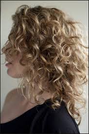 Www.pinterest.com short layered hairstyles pinterest mar 20 2021 explore kitty28ap s board short layered hairstyles on pinterest see more ideas about short hair styles short hair cuts hair cuts stay safe and healthy please practice hand washing and social distancing and check out our resources for adapting to these times Curly Hairs Haare Und Beauty Pinterest Lockenfrisuren Haar Einfache Frisuren Hair Styles Curly Hair Styles Naturally Hair Romance