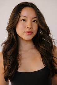 Nicole Bednar's Instagram, Twitter & Facebook