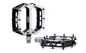 The horizon stem is the most recent evolution in the nukeproof cockpit. Evo Cycles Nukeproof Horizon Pro Sam Hill Enduro Pedals