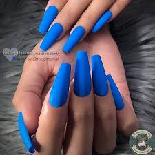 Set of simple realistic blue manicured nails with different shapes. The Best Nail Trends For Cute Fall Manicure Stylish Belles Matted Nails Blue Coffin Nails Blue Acrylic Nails