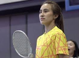 Bulu tangkis atau badminton adalah suatu olahraga raket yang dimainkan oleh dua orang (untuk tunggal) atau dua pasangan (untuk ganda) yang saling berlawanan. Bellaetrix Manuputty Berbagi Tips Soal Teknik Bulu Tangkis I Netizen I Gagal Fokus News On Rcti
