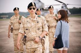 Son zamanların en başarılı kore dizisi olarak kabul edilen ve dünya çapında hatırı sayılır bir hayran kitlesine sahip olan descendants of the sun, ikinci sezonuyla ekranlara dönüyor. Descendants Of The Sun 2
