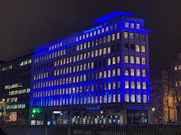 Deutsche bank is dé referentie op het vlak van vermogensbeheer en beleggingsadvies. Martin Professional To Provide The Deutsche Bank Belgium Headquarters With Dazzling Illumination Precise Control And All Weather Reliability Magic Monkey And Netherled Selected Martin Exterior Wash 100 And 200 Outdoor Rated Rgbw Color