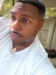 Navigating Love Quotes for Relationship Goals