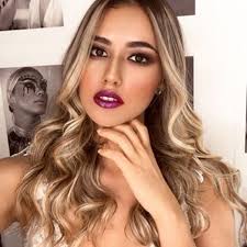 Contact Juliana Fuentes