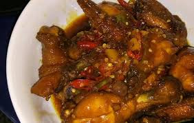 Ungkep ayam dengan bumbu ungep, kemudian goreng dan tiriskan. Rahasia Cara Masak Ayam Kecap Terbaru Cateringmami Com