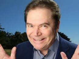 Just who should replace Andrew O'Keefe as the new host of THE CHASE  AUSTRALIA?