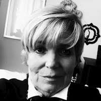 Lyn Walker's Instagram, Twitter & Facebook