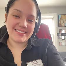 What are good nail salons in Bloomfield, New Jersey for acrylic nails?