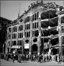 Berlin 1945 Warenhaus Tietz Am Alexanderplatz Berlin Alexanderplatz Bilder Berlin