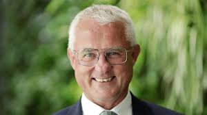 Ex-Finanzsenator Kurth unterstützte Rechtsextreme stärker als bislang  bekannt