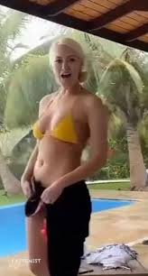 Supercar Blondie Sexy Tits and Ass Collection - Fappenist