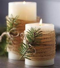 Decoracao De Natal Simples 15 Ideias Faceis E Baratas Casa Vogue Ambientes Christmas Candle Decorations Christmas Table Decorations Christmas Decor Diy