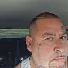 Looking for a family lawyer for divorce and will fight for father rights  for his baby girl And that will work with payments Looking for my brother