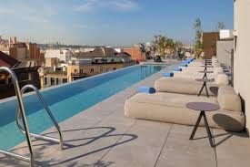 We've enlisted ten of the best resorts or swimming pools that can be found within cebu city and/or nearest pool use: 20 Of The Best Hotels With Pools In Barcelona The Hotel Guru