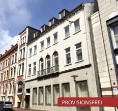 Das gebäude erhält in der zeit von august bis oktober ein neues dach mit entsprechender energetischen sanierung und die fenster zur straßenseite werden denkmalgerecht. 1 Zimmer Wohnung Zu Vermieten Rathausstrasse 4 24937 Flensburg Mapio Net