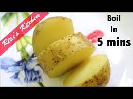 Microwave the potato for three minutes. How To Boil Potatoes In 5 Mins In Microwave Oven Without Water Quickly In Hindi Ritu S Kitchen Youtube