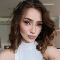 300+ "Vanessa ..." profiles