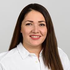 Maja Simic's Instagram, Twitter & Facebook