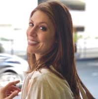 Stephanie Bednarek's Instagram, Twitter & Facebook