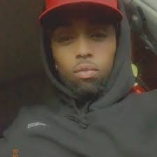 She chose 20 days behind bars instead of 2 years