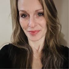 I'm thrilled to share that after a wonderful summer interning at Proskauer  Rose, I will be returning as a Project Assistant in New York City after  graduation! Thank you to everyone who