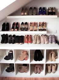 32 Incredibly Clever Shoe Storage Ideas To Help You Get Organised Idee Rangement Chaussure Rangement Chaussures Etagere Chaussures