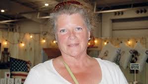 Ramona Myers's Instagram, Twitter & Facebook