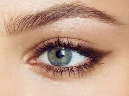 Gozu Buyuk Gosteren Makyaj Onerileri 8 10 Goz Kalemi Makyaj Look Makyaj